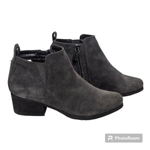 Blondo gray suede ankle boot slip on womens Waterproof sz 6.5